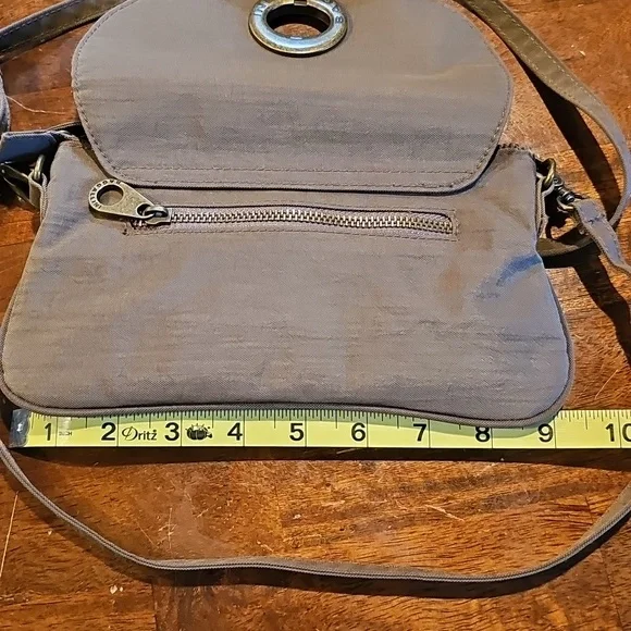 Baggallini Crossbody Purse - Picture 6 of 7